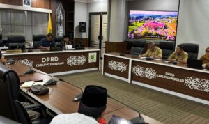 Suasana Rapat Dengar Pendapat (RDP) DPRD Berau membahas tapal batas Berau dan Kutai Timur, Selasa (10/3/2026).